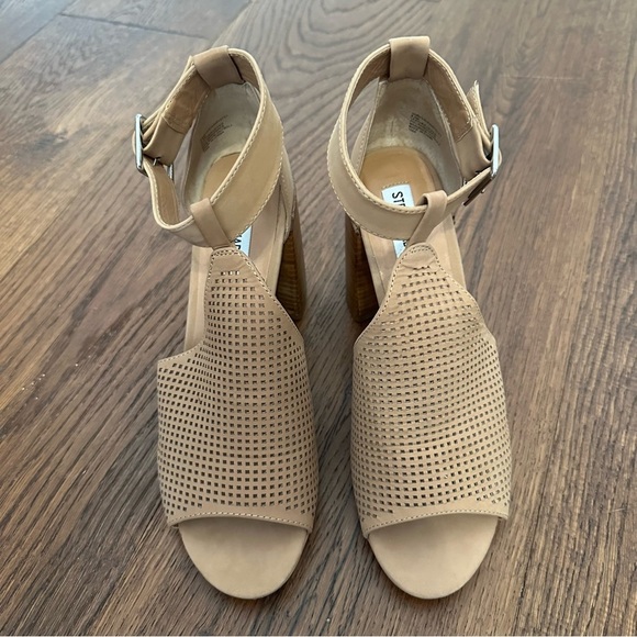 Steve Madden Sawyer Sandal Size 8.5 M Tan Neutral Stacked Heel boho neutral tan - Picture 7 of 8